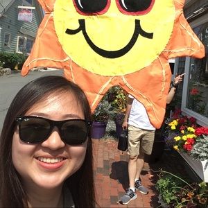 Meet your Posher, Joyce